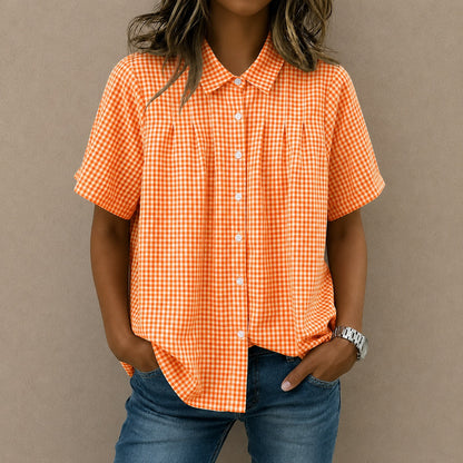 Camisa Lisette™ com Estampa Xadrez, Pregas Frontais e Modelagem Ampla / Um Visual Leve Com Elegância Casual.