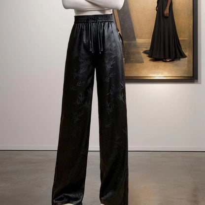 Calça Soltinha Jady™ Moda Gringa / Elegância, Conforto e Versatilidade em Seda Gelo Luxuosa!