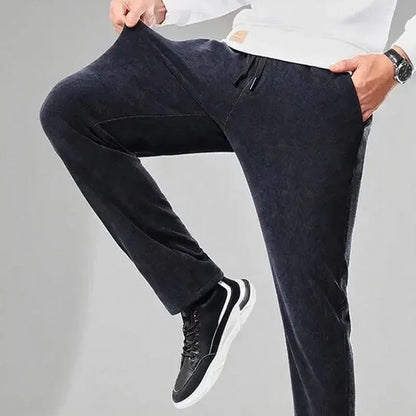Calça Winston™ em Veludo Cotelê com Cintura Elástica / Um Esporte Fino Versátil com Conforto Térmico e Liberdade!