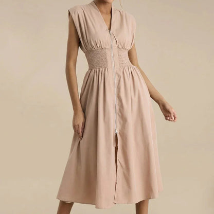 Vestido Valenza™ em Sarja Premium com Cintura Marcada / Corte Preciso, Silhueta Imponente e Estilo Contemporâneo!