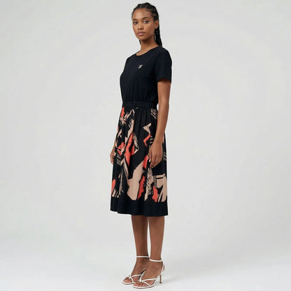 Vestido Soltinho Aquarela™ Frescor Artístico / Estampa Charmosa e Caimento Sútil pra Todas Ocasiões!