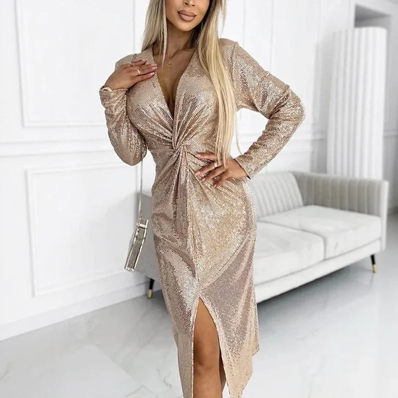 Vestido Royal Glow™ com Fenda Elegante e Tecido com Efeito Metalizado