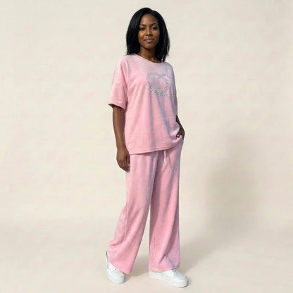 Conjunto Madame Clarice™ em Malha Confort com Detalhes em Cristais Elegantes