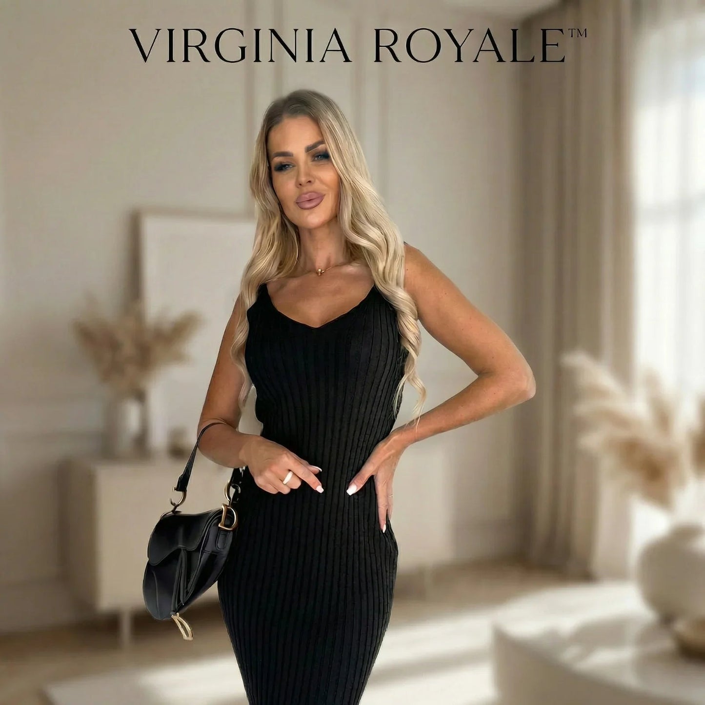 Conjunto Virginia Royale™ com Vestido Minimalista e Top Manga Longa