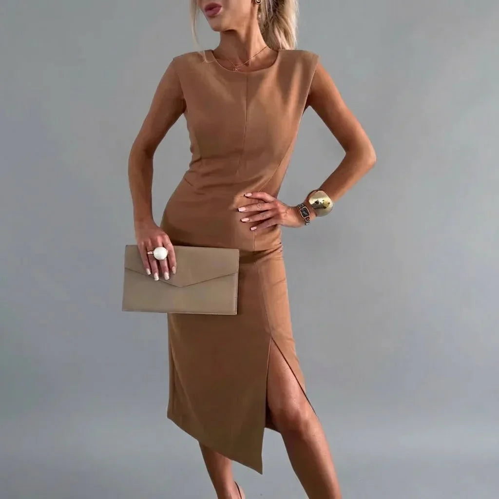 Vestido Zurique™ com Caimento Midi e Fenda Lateral Estilosa