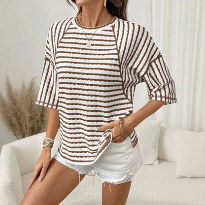 Blusa Dailynne™ Oversized com Design Listrado e Tecido Texturizado