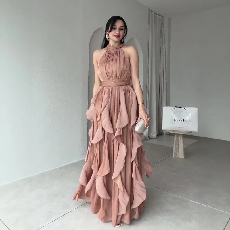 Vestido Avelora™ com Design Refinado e Movimento Sofisticado