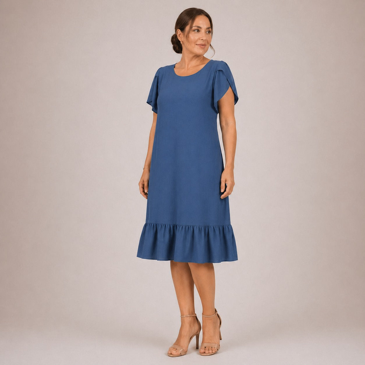 Vestido Dallora™ em Jeans de Toque Suave com Caimento Elegante