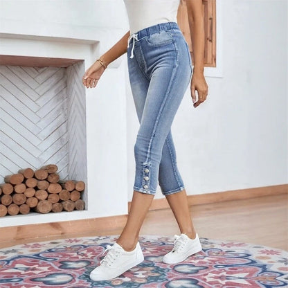 Calça Capri Lunessa™ em Jeans Flexível e Cintura Ajustável