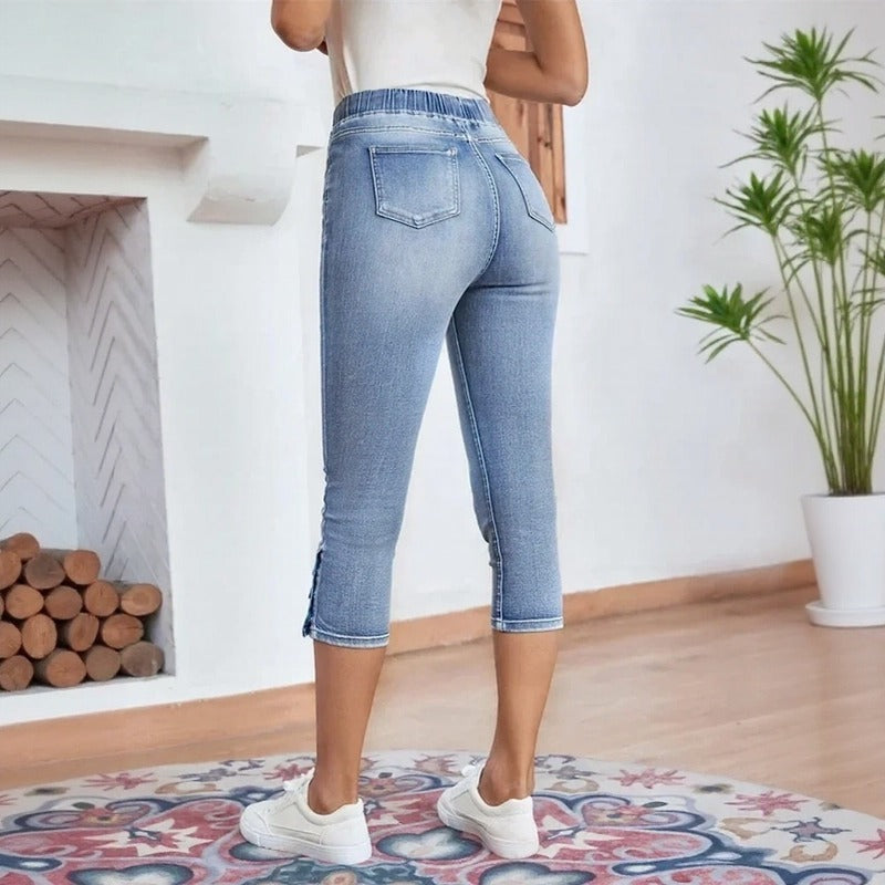 Calça Capri Lunessa™ em Jeans Flexível e Cintura Ajustável