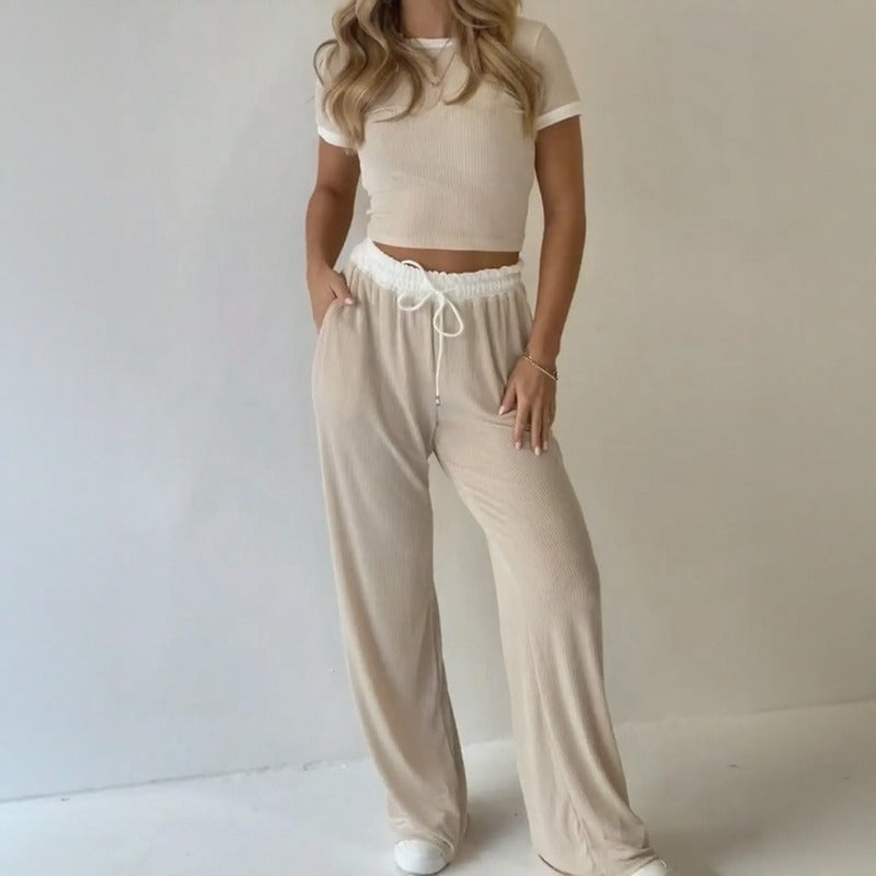 Conjunto Liz™ em Malha Canelada Premium e Cropped Ajustado