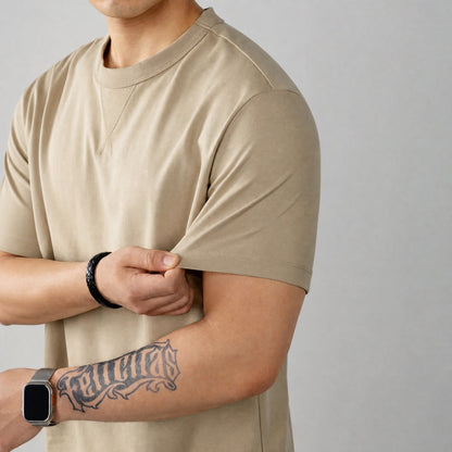 Camiseta Louis™ em Algodão Premium com Elastano e Gola Redonda Canelada