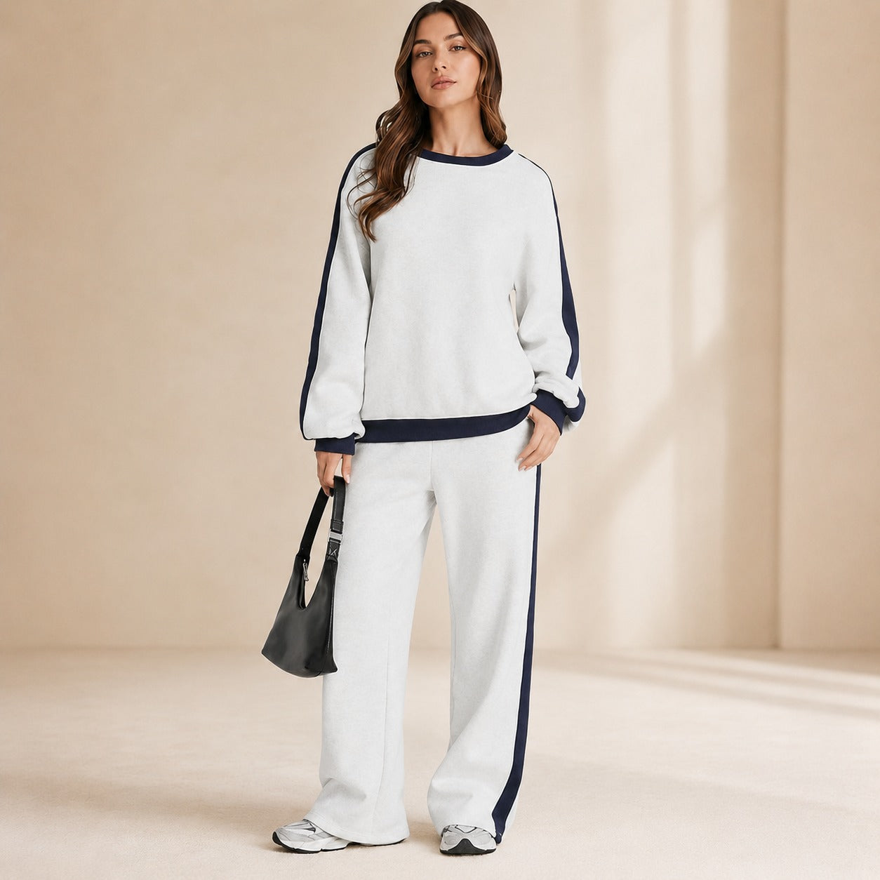 Conjunto de Moletom Celestelle™ com Listras Laterais e Calça Ampla