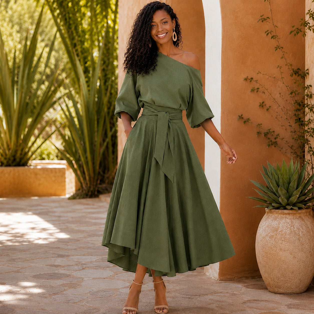 Vestido Verona Belle™ com Decote Versátil e Amarração Elegante na Cintura