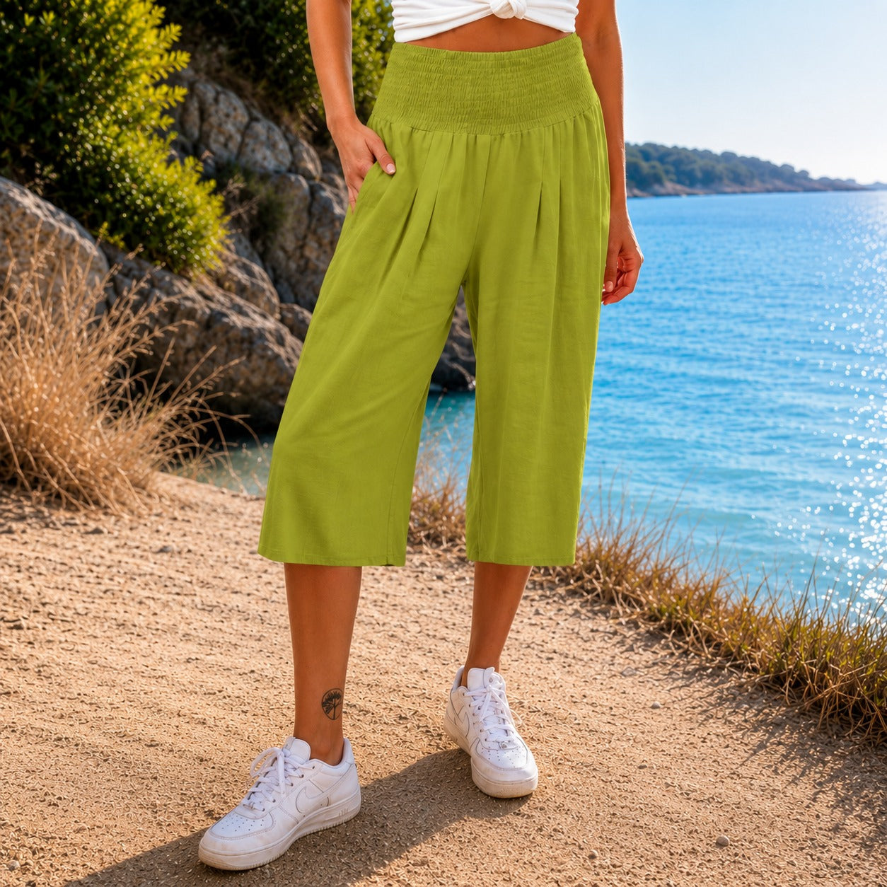 Calça Pantacourt Rosetta™ em Linho de Algodão com Cós Franzido Elegante