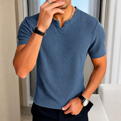 Camiseta Matteo™ em Malha de Algodão Texturizada com Estética Old Money