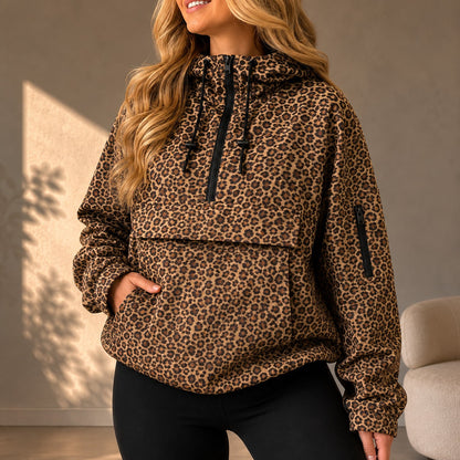 Jaqueta Savara™ com Capuz Ajustável, Estampa Animal Print e Bolso Canguru