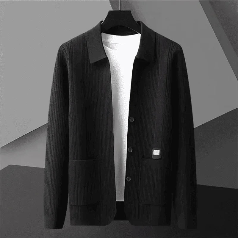 Cardigan Nolan™ em Tricô Texturizado com Acabamento Premium / Sofisticação Casual para os Dias Mais Frescos!