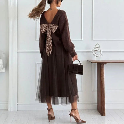 Conjunto Isabella™ com Blusa em Tricô Macio e Laço Animal Print nas Costas / Elegância Aconchegante com Charme que Surpreende!