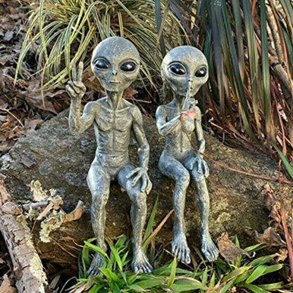 Irmãos Arcturianos / A Dupla de Alienígenas pronta para decorar sua Casa